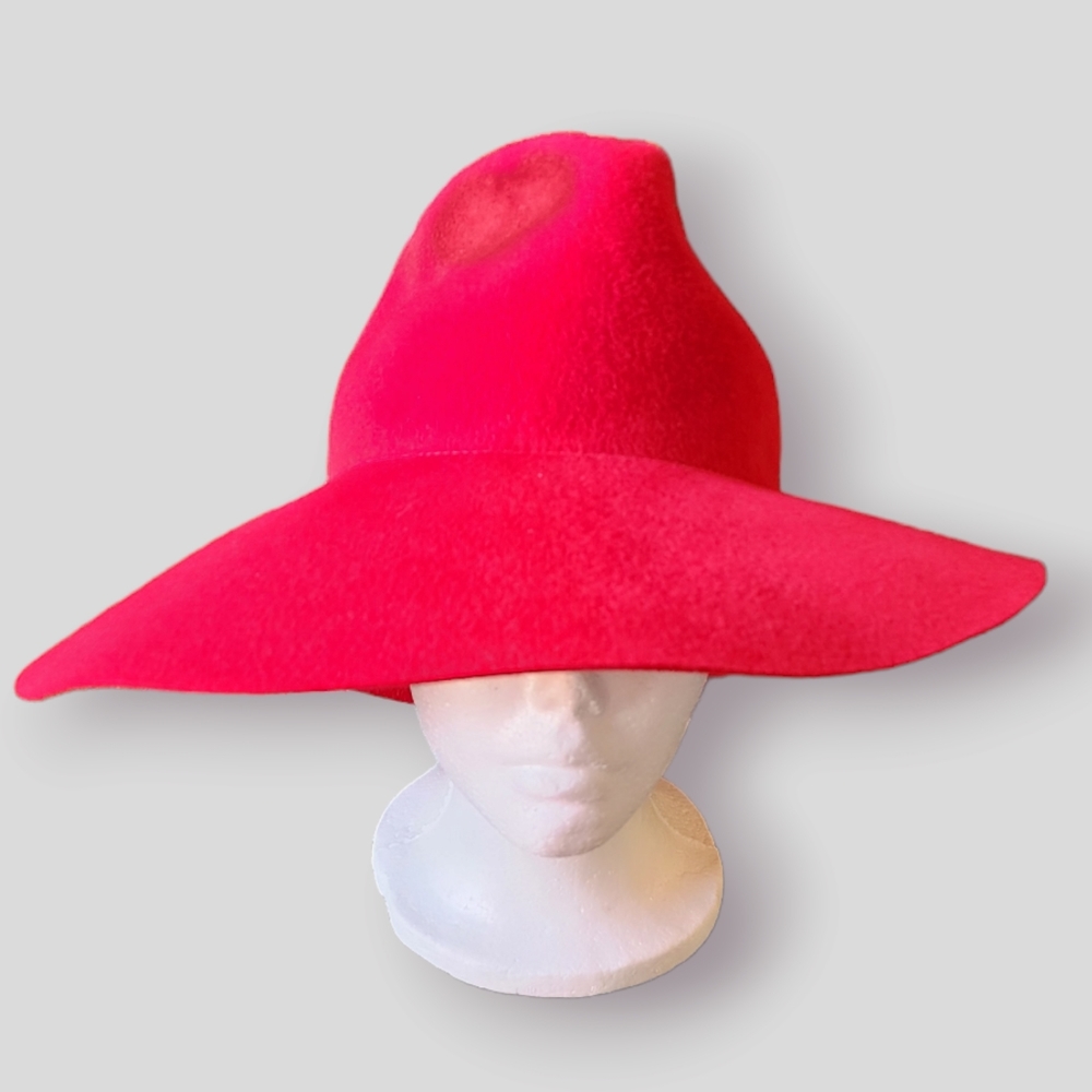 Gucci Red Rabbit Felt Large Asymmetrical Brim Hat Sz. M/57